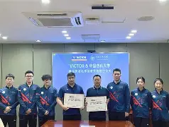 日本羽毛球队险胜马来西亚羽毛球队,斯里坎特爆发神勇 日本羽毛球队险胜马来西亚羽毛球队,斯里坎特爆发神勇