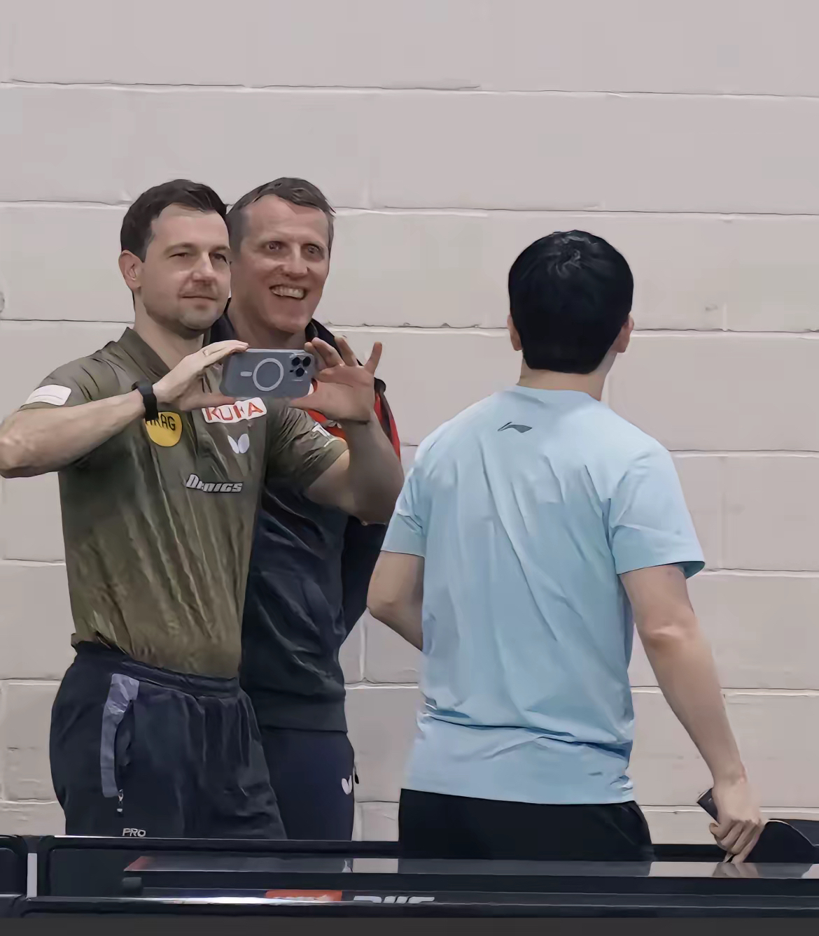 日本乒乓球队碾压比利时乒乓球队，波尔打破历史纪录