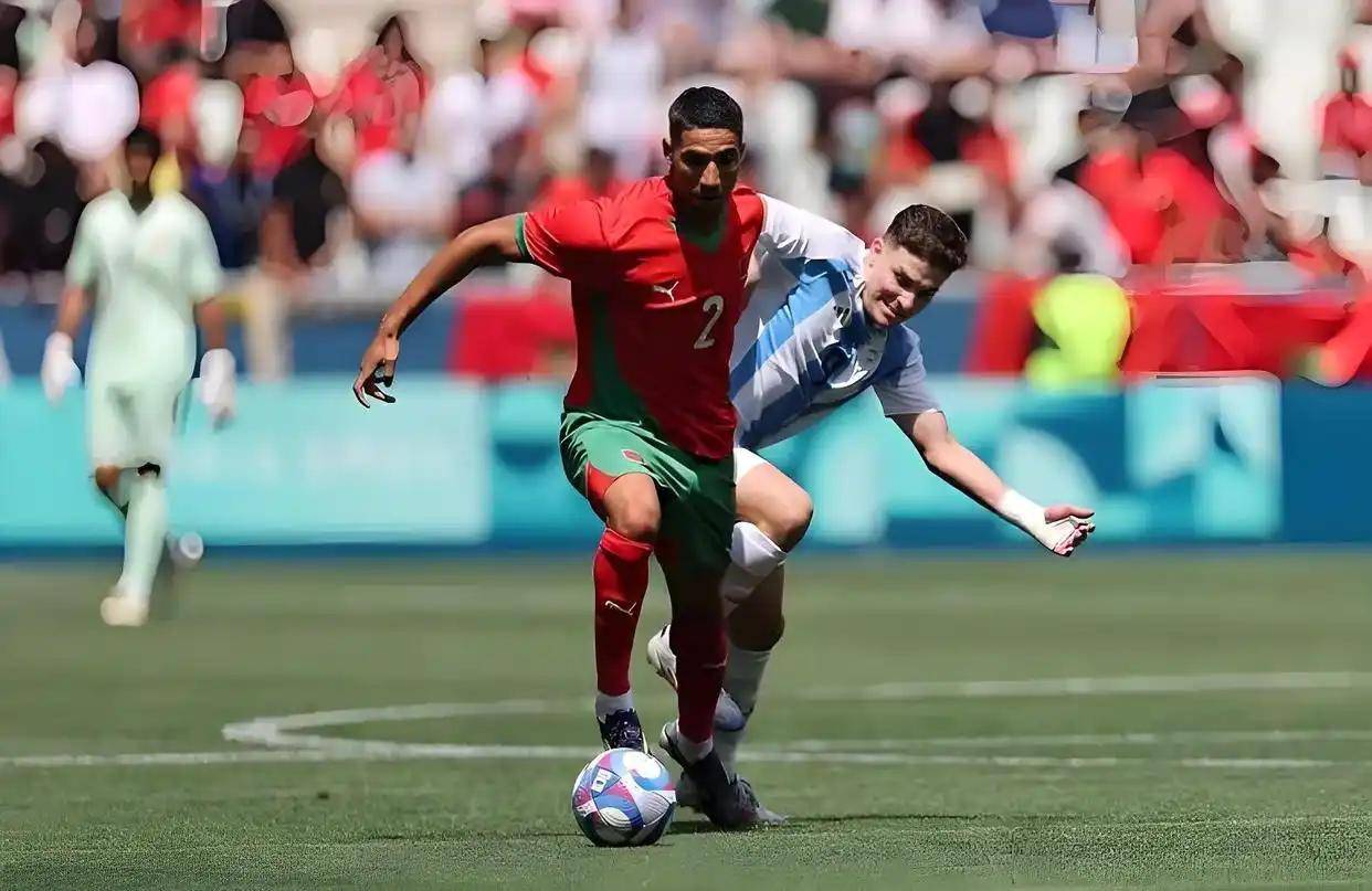 法国力克摩洛哥，阿什拉夫统治全场