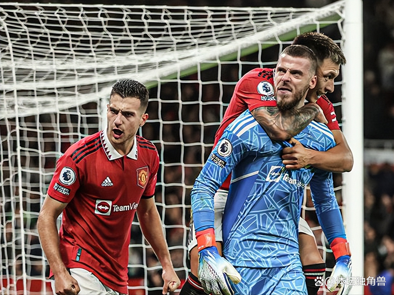 中国完胜曼联，楚阿梅尼状态火热