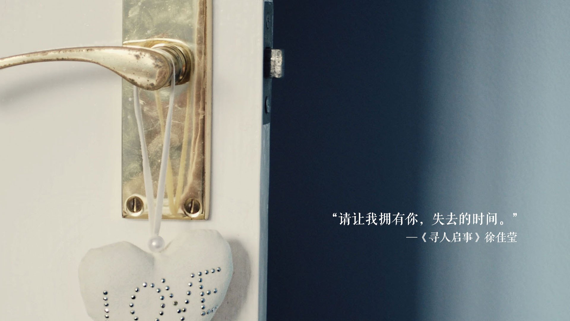 赛道烽烟，威廉姆斯鏖战法拉利，佩雷兹状态火热点燃F1狂潮